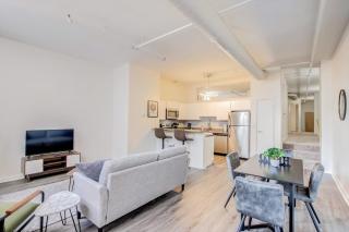 2BR CozySuites with Direct Skybridge Access #10 - Indianápolis - 4