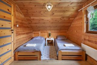 ZACISZE Domek na Kaszubach Brodnica Dolna z balią z jacuzzi na wyłączność w cenie - 4