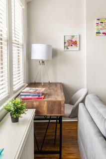 1BR Double bed Apartment in James - Hamilton - 3
