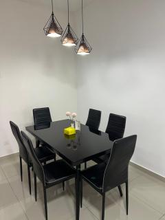 De Little Cabin - 7mins to Sunway Iost World of Tambun - Ipoh - 4