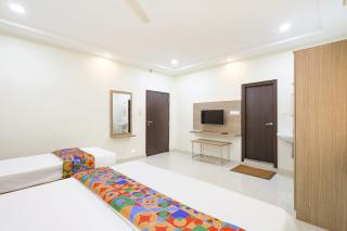 FabHotel Karthikeya Residency - Tirupati Bus Stand - 900m - Tirupati - 1