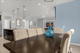 Last Minute Disney Getaway! Private Pool, Hot Tub & Games Room. Book Now! #66215 - Kissimmee - 4