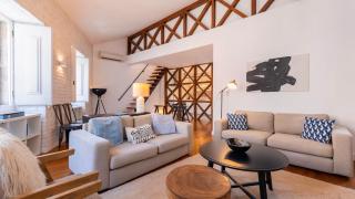 Charming 3BDR Duplex in City Center by LovelyStay - Lissabon - 0