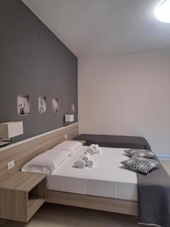 COSTA APARTMENT NAPLES - 1