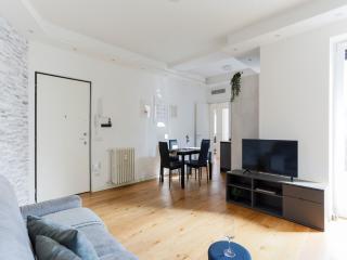 The Best Rent - Spacious two-bedroom flat near Milano Centrale - 7