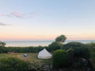 The Sea, The Sea, a unique, family oceanic retreat - East Preston - 4
