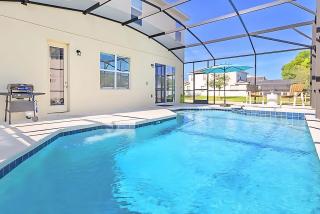 Supreme Disney Retreat - 10BR Home - Pool, Hot Tub - Kissimmee - 4