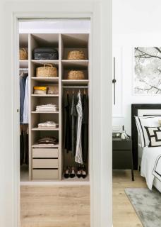 Urban Sky View Apartment - 3