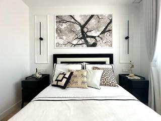 Urban Sky View Apartment - 1