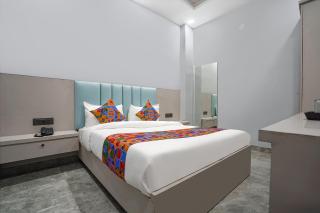 FabHotel The Royal - Nr Guru Govind Singh University - Nova Deli - 2