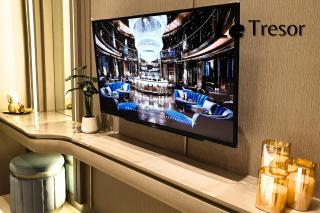 Le Tresor Benson Apartment at Supermal Pakuwon - 9