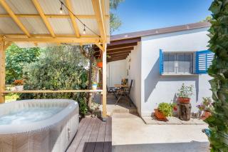 Casa de Flores, Ace Location - 100m from Bođinka Beach , Free Parking, Nature's Heaven - Peroj - 7