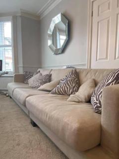 By Buildersbeds - Medora House - 4 bedrooms - Romford - 9
