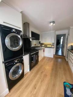 By Buildersbeds - Medora House - 4 bedrooms - Romford - 8
