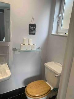 By Buildersbeds - Medora House - 4 bedrooms - Romford - 4