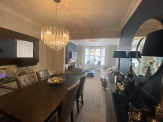By Buildersbeds - Medora House - 4 bedrooms - Romford - 3