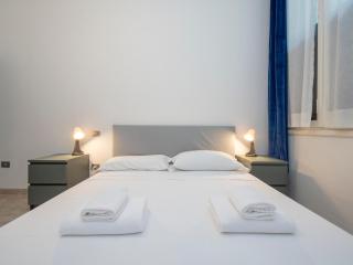 I Host Apartment - Lamarmora 3A - Milan - 9