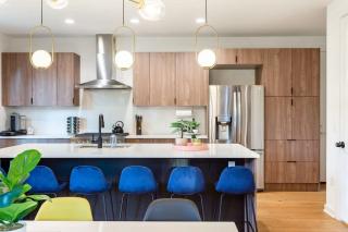 Hot Tub Time Machine - Clubhouse - DT 6 Min Drive - 7