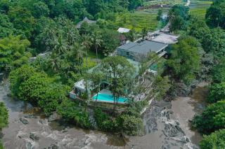 Luxery private villa with river view - Canggu - 5