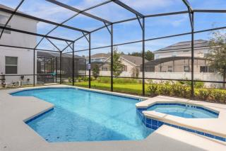 Upstay Ultimate Orlando Retreat w Pool & Hot Tub Sleeps 16 - Kissimmee - 0