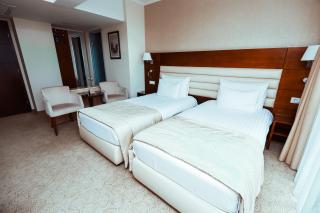 Grand Hotel Coroana - Bistriţa - 1