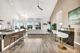 Upstay - Austin Getaway - Pool & Hot Tub & Games - Austin - 1