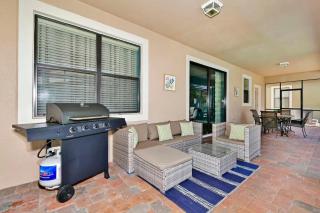 19-Guest Family Home w Pool-GamesRoom-BBQ - Davenport - 1