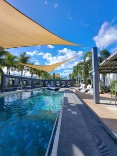 Cave Beach Resort Boutique Luxury Accomodation - Dingalan - 5