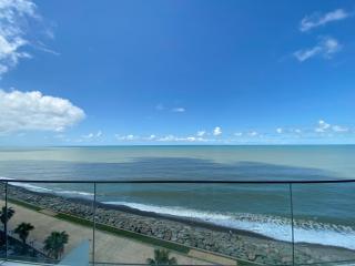 Panoramic Batumi VIP Apartment - Batoemi - 9