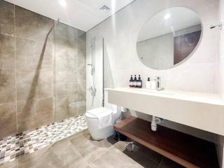 Amazing Pool View 1 Bedroom in Tulip Oasis 9 at Majan - Dubai - 6