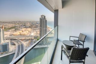 Timeless 1BR at The Address Residences by Deluxe Holiday Homes - Dubai - 8
