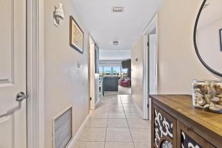 Ocean view bliss Pool Access Quiet Beach Errol by the Sea 507 - New Smyrna Beach - 3