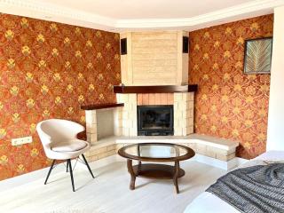 Wonder Homes- Spacious Dublex, 5BR, 2BA, Terrace - 4