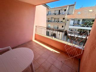 Tony Guest House - 3