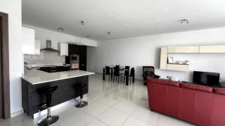 Spacious Room with En-suite and Balcony - Is-Swieqi - 2