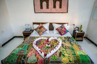 Rose Merry Guesthouse - Bikaner - 9