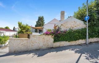 Pet Friendly Apartment In Rogoznica - 2