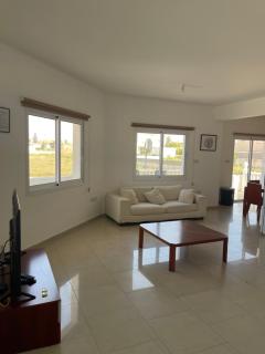 Valentine Family Villa - 3