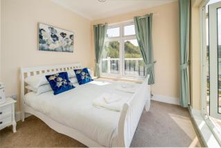 The Penthouse - Totland - 5