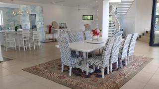 The Royal Familia Beach House - Zinkwazi Beach - 2