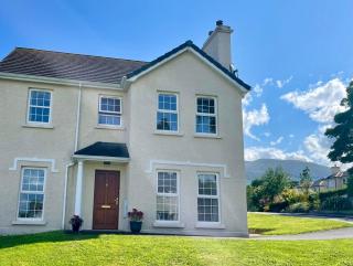 Ashleigh Heights - Newcastle - 0