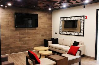 Candlewood Suites Fayetteville by IHG - 1