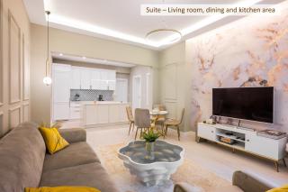 Super Central Stylish Suite & Studio with Shared Terrace by Flat Mаnager - Sofia - 4