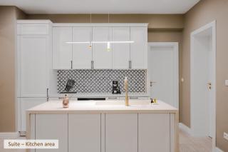 Super Central Stylish Suite & Studio with Shared Terrace by Flat Mаnager - Sofia - 3