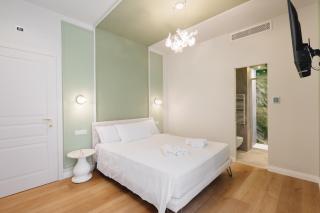 Firenze Boutique Rooms - 2