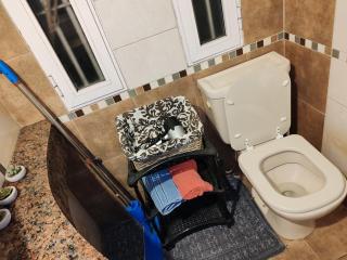 Apto independiente al fondo de casa familiar - 4