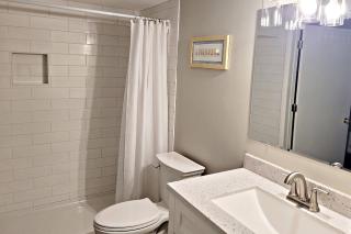 Sunglow Resort Condo Unit #206 - Daytona Beach Shores - 4