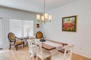 Chic St Simons Island Vacation Rental with Backyard - Saint Simons Heights - 2