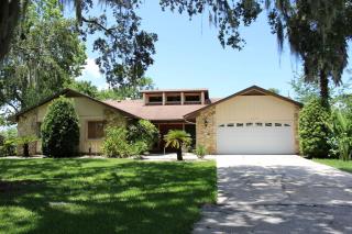 3 Bed 2 Bath Amazing Lakeview , Jacuzzi Bath Tub - Oviedo - 0