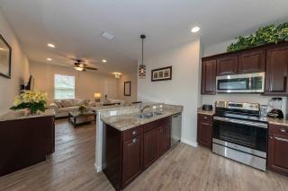 Beautiful Two-bed, 1 Bath Cottage Near Oviedo Lake - 5
